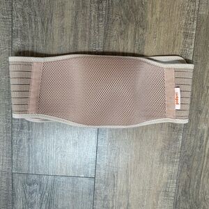 Pregnancy support belt